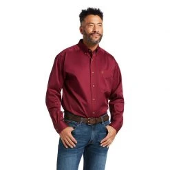 MENS Ariat Men's Burgundy Solid Twill Classic Fit Shirt