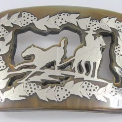 Hand-Made Piales En Lienzo Buckle
